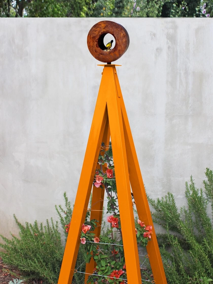 Bird Cafe + Akoris Garden Tuteur Jr. - Image 2