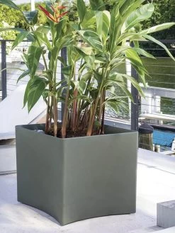 TruDrop One Pinch Planter, 23" Diameter